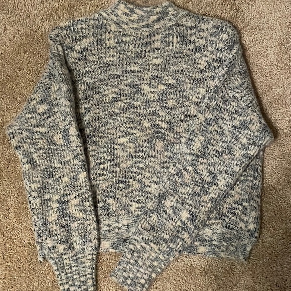 Forever 21 Sweaters - Forever 21 Sweater